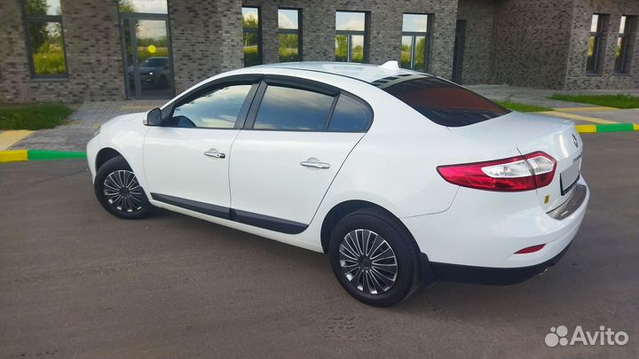 Renault Fluence 1.6 CVT, 2013, 303 000 км