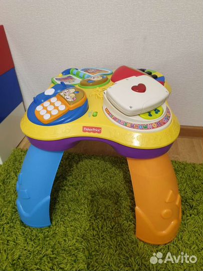 Развивающий столик fisher price