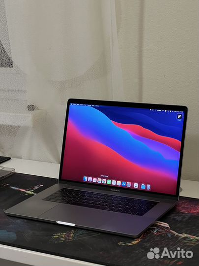 Apple MacBook Pro 15 a1707