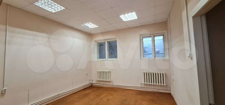 Офис, 250 м², производственное помещение 300 м²