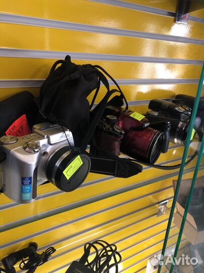 Компактный фотоаппарат