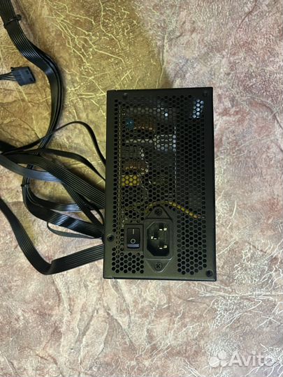Блок питания для пк 750w Aero Cool