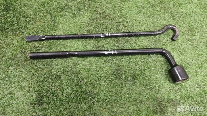 Набор инструментов Nissan Qashqai J10 2009