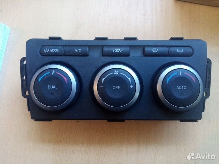 Блок управления печкой мазда 6 GH