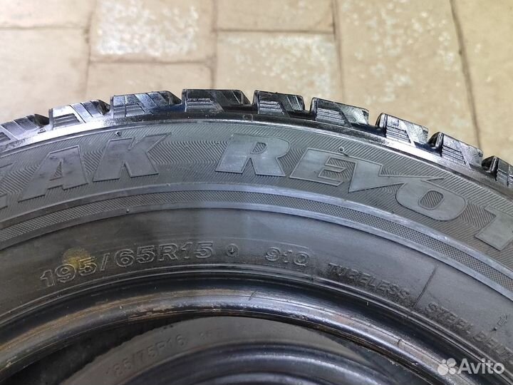 Bridgestone Blizzak Revo1 195/65 R15 91Q