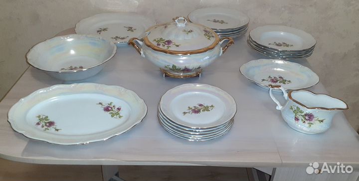 Столовый сервиз 