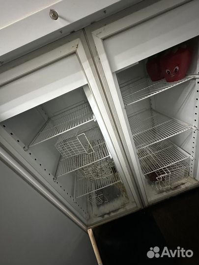 Холодильный шкаф двухдверный бу