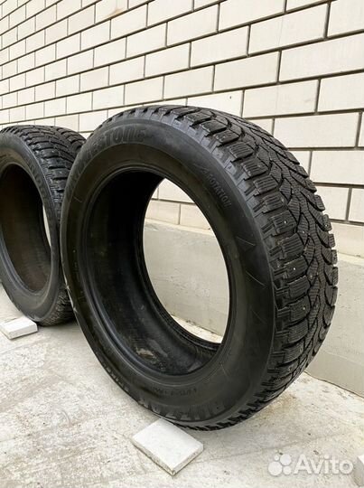 Bridgestone Blizzak Spike-01 215/60 R17 100B