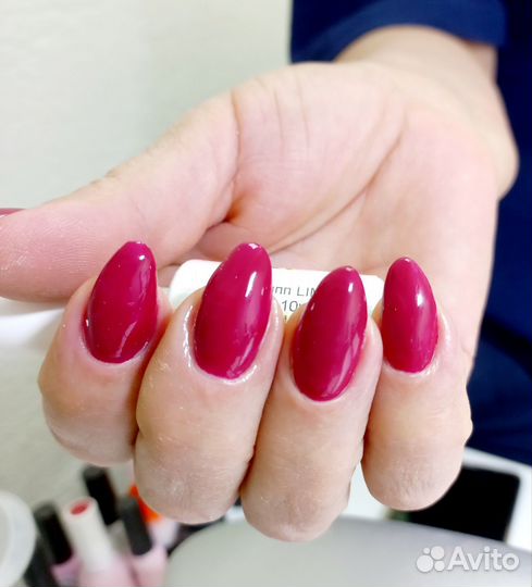 Маникюр, наращивание ногтей, педикюр