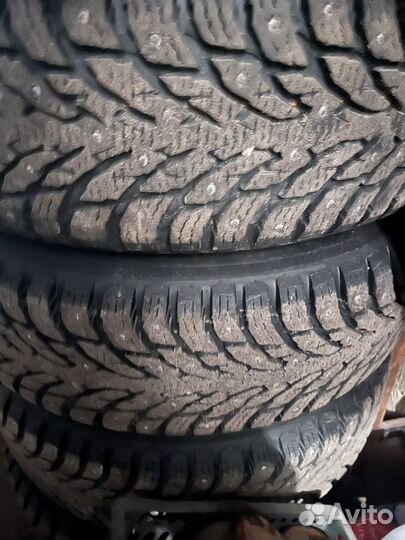 Nokian Tyres Hakkapeliitta 9 SUV 225/65 R17
