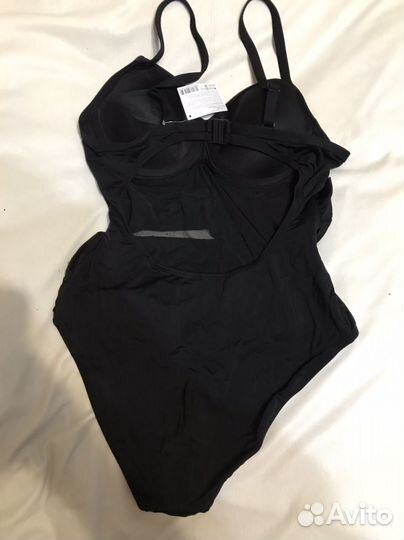 Купальник слитный с сеточкой