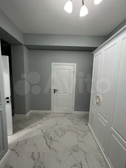 2-к. квартира, 61 м², 6/8 эт.