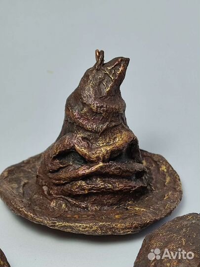 Ватная игрушка ёлочная распределяющая шляпа