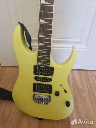 Электрогитара