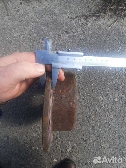 Toyota mark 2 100 Диски тормозные задние