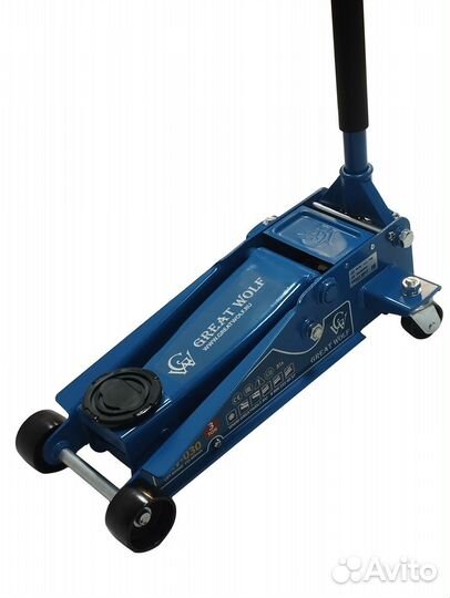 Подкатной домкрат на 3 тонны