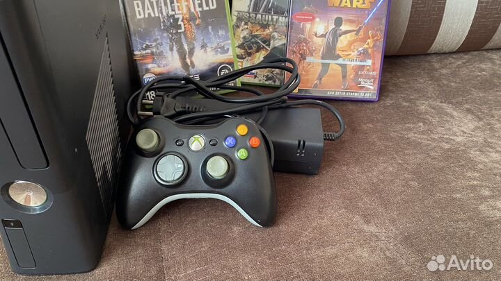 Xbox 360S FreeBoot 250GB прошитый