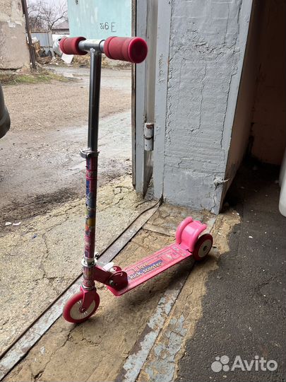 Самокат детский трехколесный