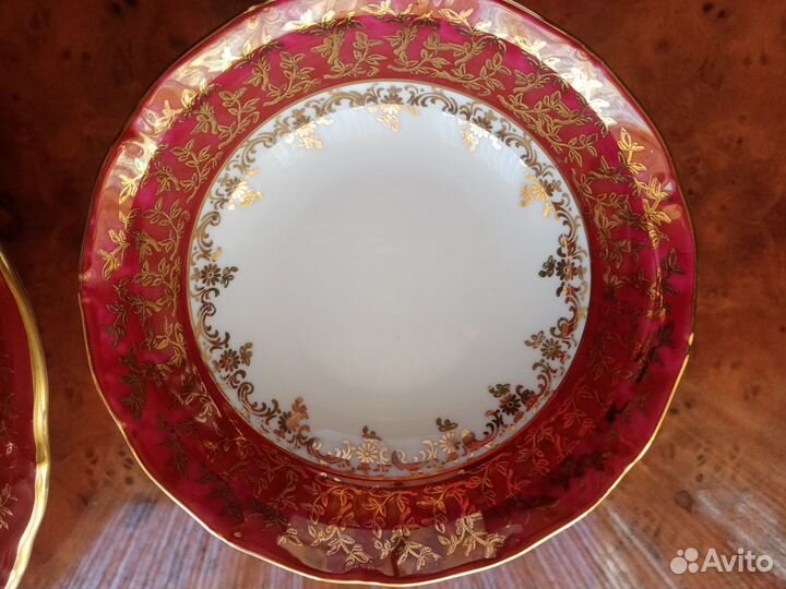 Столовый сервиз новый