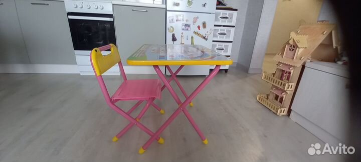 Столик детский
