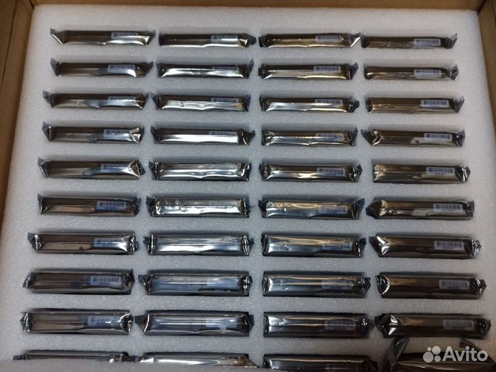 Жесткий диск Seagate ST300MM0006 SAS 300Gb 2.5 10k