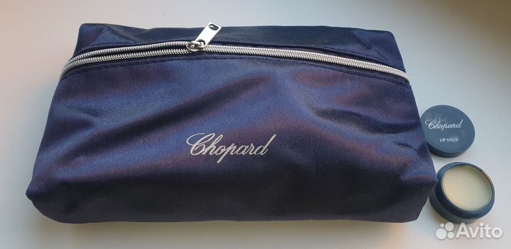 Карандаш Marc Jacobs, тушь Catrice, косметичка