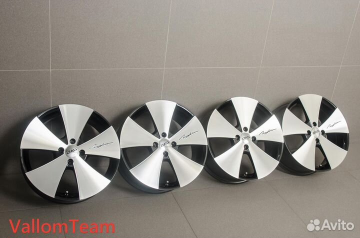 Лот M98489 Фирменные 17-e диски D.A.D