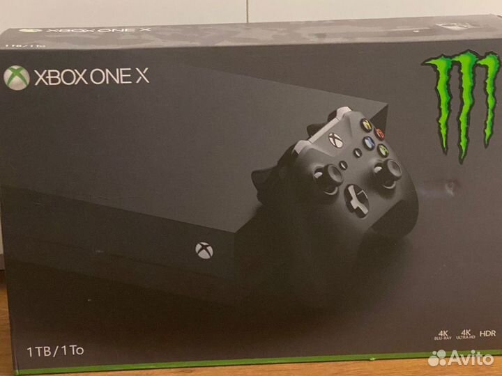 Игровая приставка Microsoft Xbox One X 1Tb в