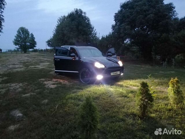 Porsche Cayenne Turbo, 2005