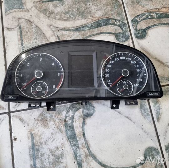 Приборная панель Volkswagen Caddy III