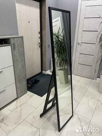 Зеркало напольное