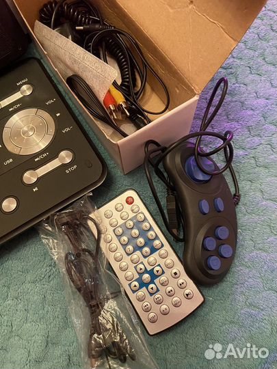 Портативный видеопроигрыватель