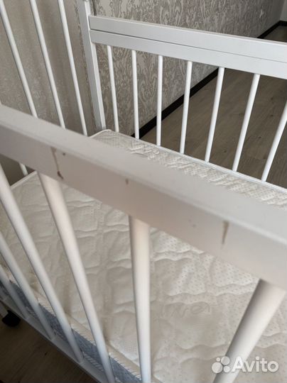 Детская кроватка