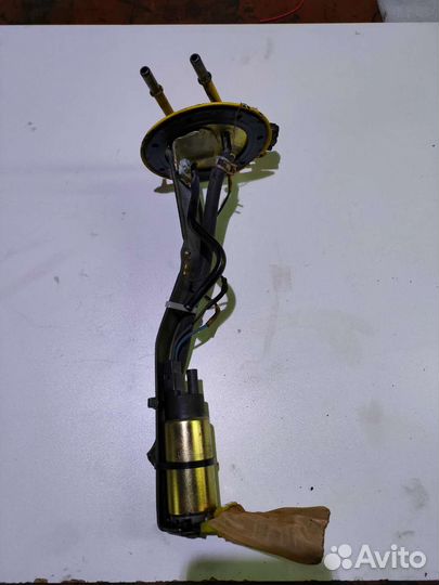 Датчик уровня топлива Toyota