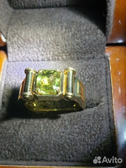 Кольцо с Александритом сертификат МГУ