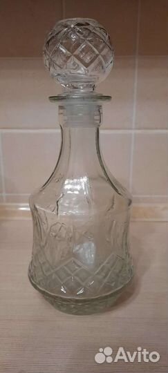 Графины стекло 0.5 и 0.7 литров