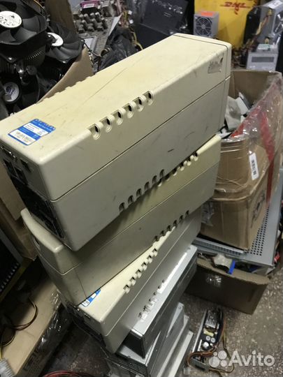 UPS Ippon, APC, CyberPower