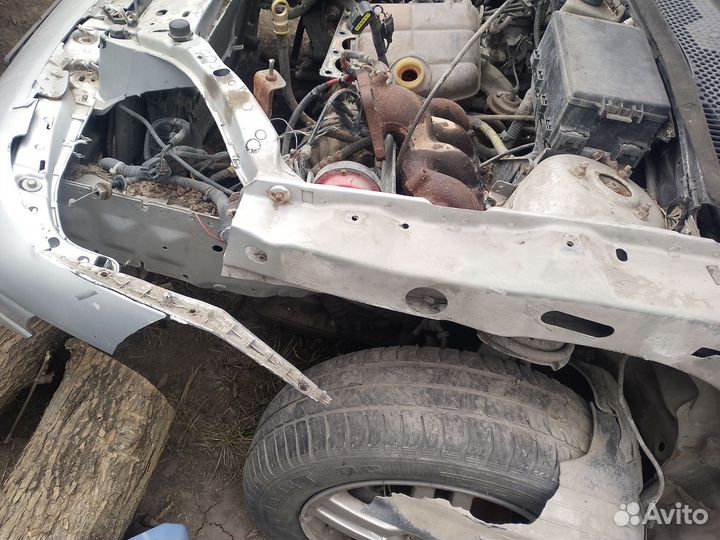 Телевизор с ланжеронами на ford focus 1