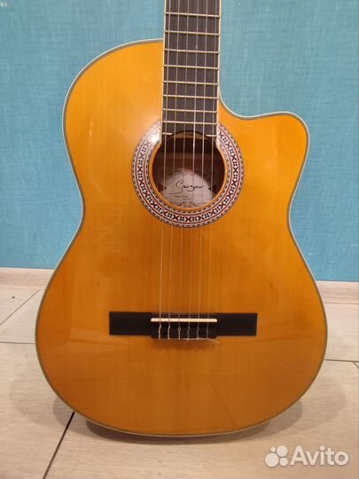 Smiger гитара C70