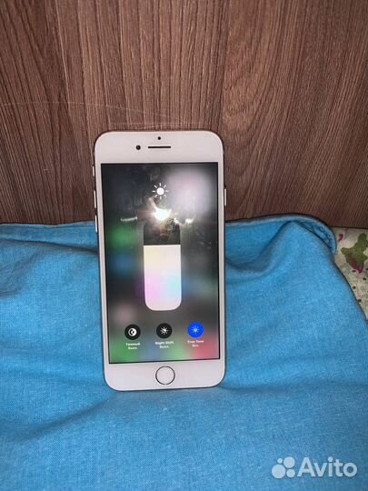 iPhone 8