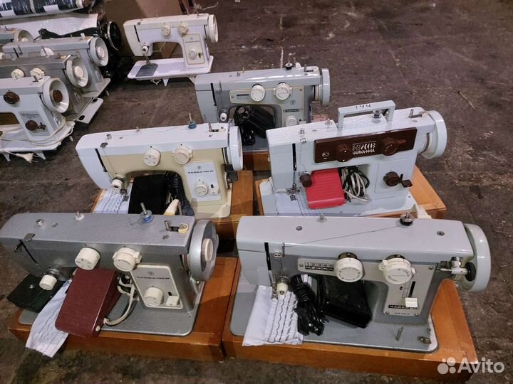 Шивений машинка Чайка 3 Чайка 142м Чайка 144 А