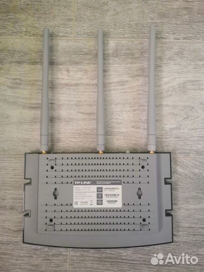 Роутер TP-link TL-WR1045ND