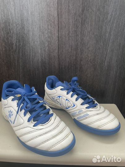 Футбольные сороконожки Kelme