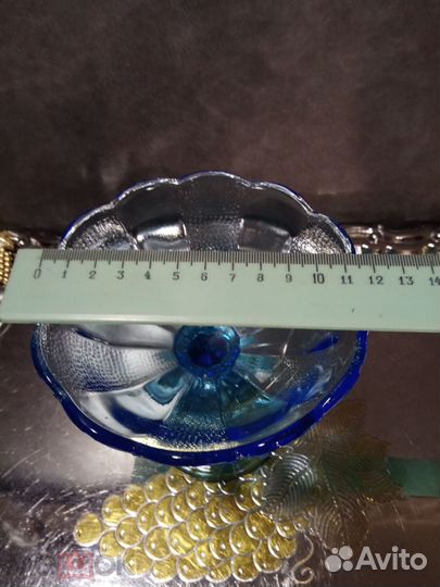 Ваза цветное/купоросное стекло ссср/зик на ножке