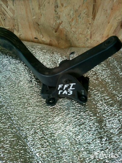 Педаль газа Ford Focus 1