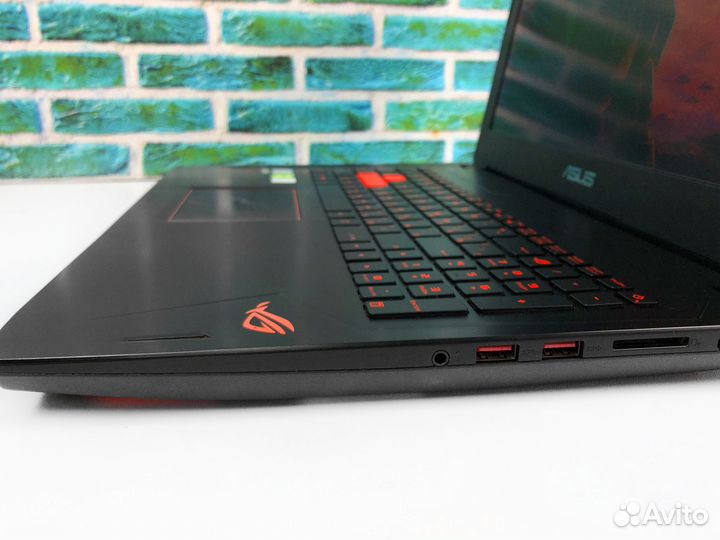 Игровой ноутбук Asus Geforce GTX 1650 1070