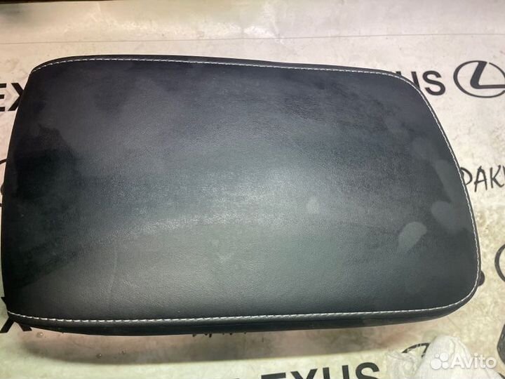 Подлокотник Lexus Nx200T Nx200 Nx300 ZGZ10