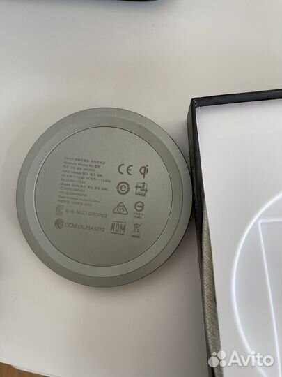 Беспроводное зарядное устройство Native Union Drop