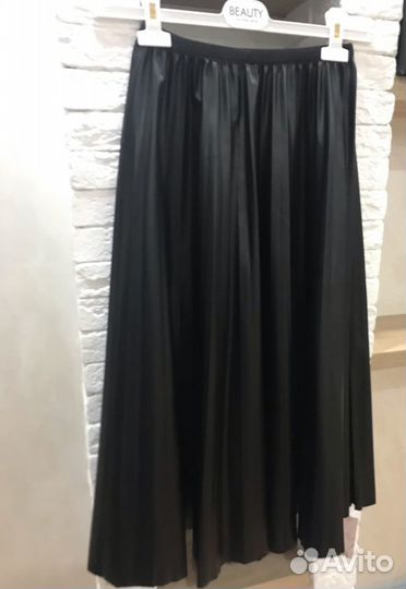 Юбка плиссе из эко кожи р.42