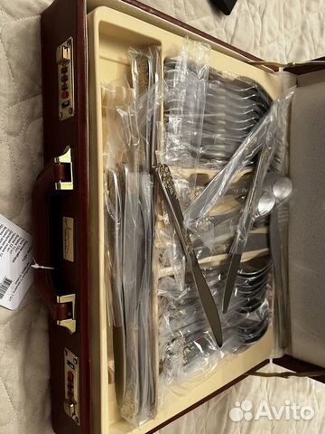 Столовый набор на 72 предмета из нержавеющей стали